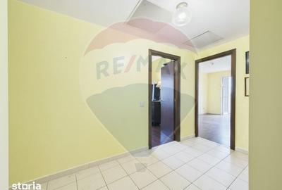 Apartament cu 4 camere decomandat în Văcăresti - 1