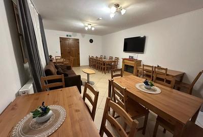 Casă cu 10 camere cu Teren 2132 Mp în Bozovici