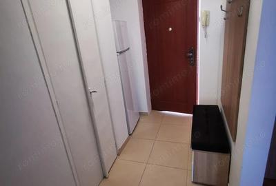 Apartament cu 2 camere semidecomandat în Ultracentral