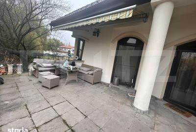 Casă cu 8 camere cu Teren 860 Mp în Dumbrăvița