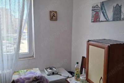 Garsonieră semidecomandată în Florilor