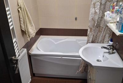Apartament cu 2 camere în Astra