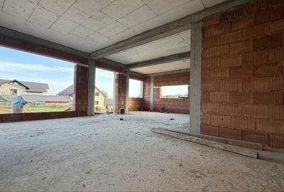 Casă cu 4 camere în Moara - 2