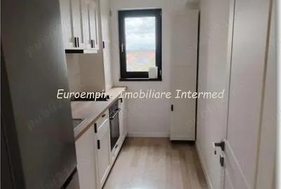 Apartament cu 2 camere decomandat, mobilat în Km 5 - 5