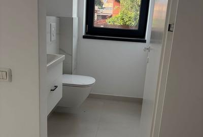 Apartament cu 4 camere în Central