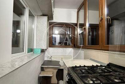 Apartament cu 2 camere decomandat în Decebal