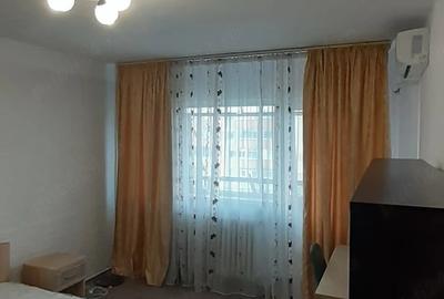 Garsonieră decomandată în Rahova