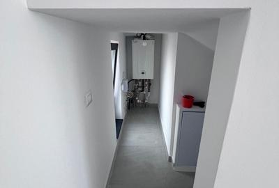 Casă cu 4 camere cu Teren 332 Mp în Cernica