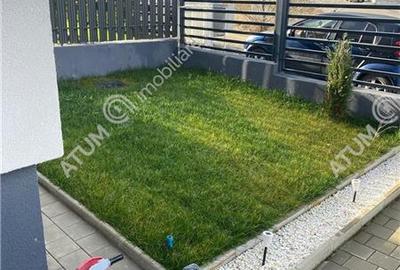 Duplex cu 5 camere cu Canalizare în Central - 26