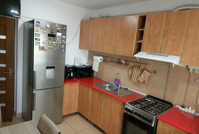Apartament cu 2 camere decomandat în George Enescu - 2