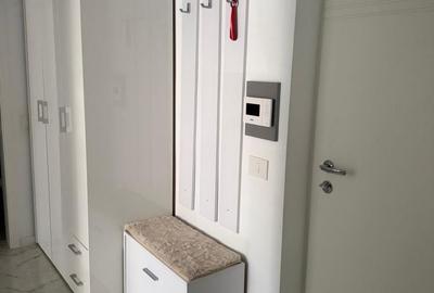 Apartament cu 2 camere decomandat în Exterior Vest