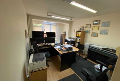 Apartament cu 3 camere decomandat în Ultracentral