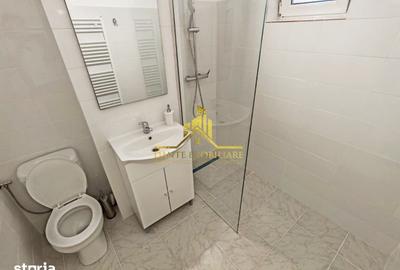 Apartament cu 2 camere decomandat în Între Lacuri