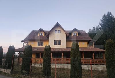 Hotel/Pensiune, de 360 mp, în Sâmbăta de Sus