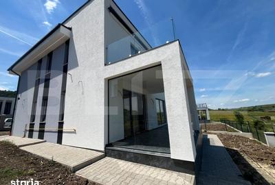 Casă cu 4 camere cu Teren 710 Mp în Baciu