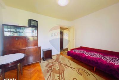 Apartament cu 3 camere semidecomandat în Podgoria