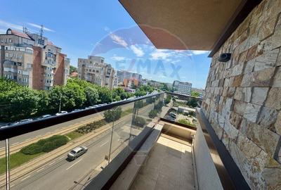 Apartament cu 3 camere decomandat, mobilat în Calea Severinului - 11