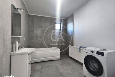 Casă cu 4 camere decomandat în Sântandrei