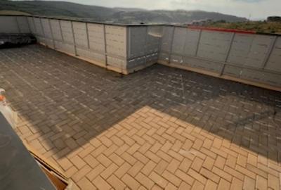 Apartament cu 3 camere în Dâmbul Rotund
