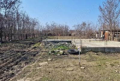 Teren de 1350 mp, în Movila Miresii