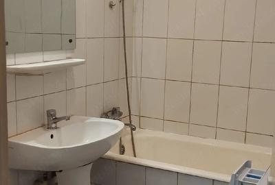 Garsonieră semidecomandată în Brazda lui Novac