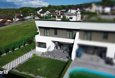 Casă cu 4 camere cu Teren 510 Mp în Central - 2