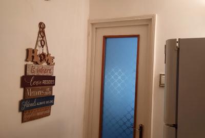 Apartament cu 2 camere semidecomandat în Exterior Vest