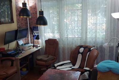 Apartament cu 3 camere decomandat în Berceni - 3