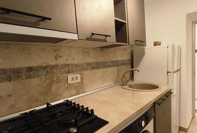 Apartament cu 3 camere semidecomandat în Casa de Cultură - 11