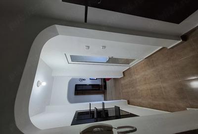 Apartament cu 2 camere semidecomandat în Tomis Nord - 3