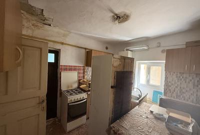 Apartament cu 4 camere în Central