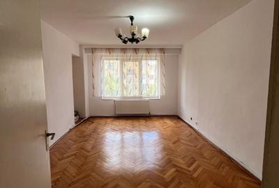 Apartament cu 4 camere în Central - 7
