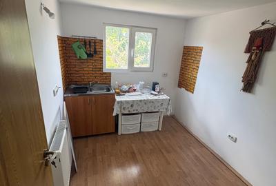 Casă cu 5 camere cu Teren 132 Mp în Mihai Bravu - 5