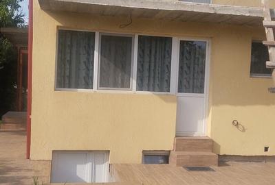 Casă cu 2 camere cu Teren 483 Mp în Domnești - 1