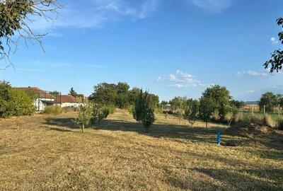 Casă cu 3 camere cu Teren 38 Mp în Sânlazăr - 1