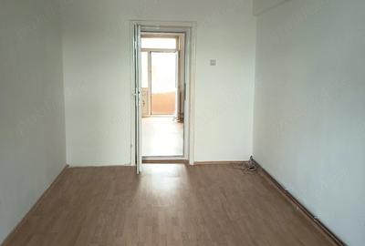 Apartament cu 2 camere semidecomandat în Mihail Kogălniceanu - 4