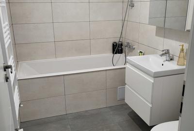 Apartament cu 3 camere decomandat în Florești - 2