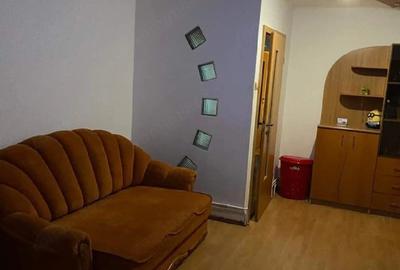 Apartament cu 2 camere decomandat în Steaua