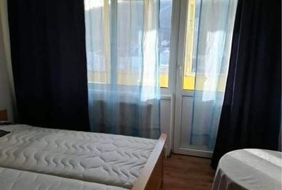 Apartament cu 2 camere semidecomandat în Dărmănești