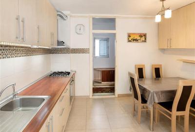 Apartament cu 4 camere decomandat, mobilat în Ultracentral