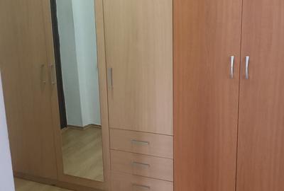 Garsonieră în Ostroveni