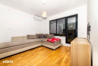 Apartament cu 2 camere decomandat, mobilat în Tei