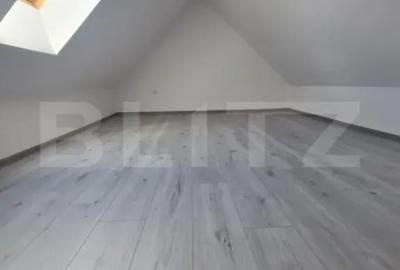 Casă cu 4 camere cu Canalizare în Florești