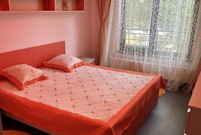 Apartament cu 3 camere decomandat, mobilat în Bucureștii Noi