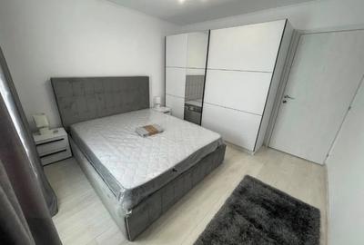 Apartament cu 2 camere decomandat, mobilat în Eroii Revoluției