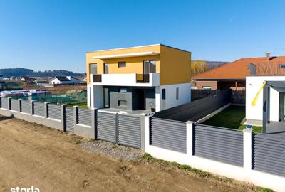 Casă cu 5 camere cu Teren 418 Mp în Hărman - 2