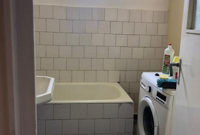 Apartament cu 2 camere decomandat în Tudor