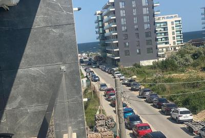 Apartament cu 2 camere semidecomandat, mobilat în Mamaia-Sat