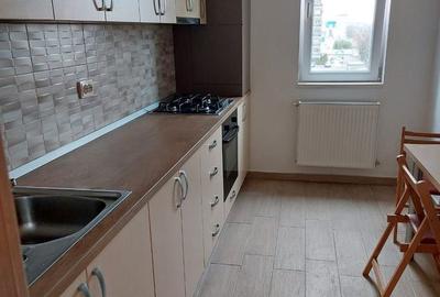 Apartament cu 2 camere decomandat, mobilat în Păcii - 1