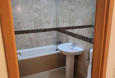 Apartament cu 3 camere decomandat în Sud - 7